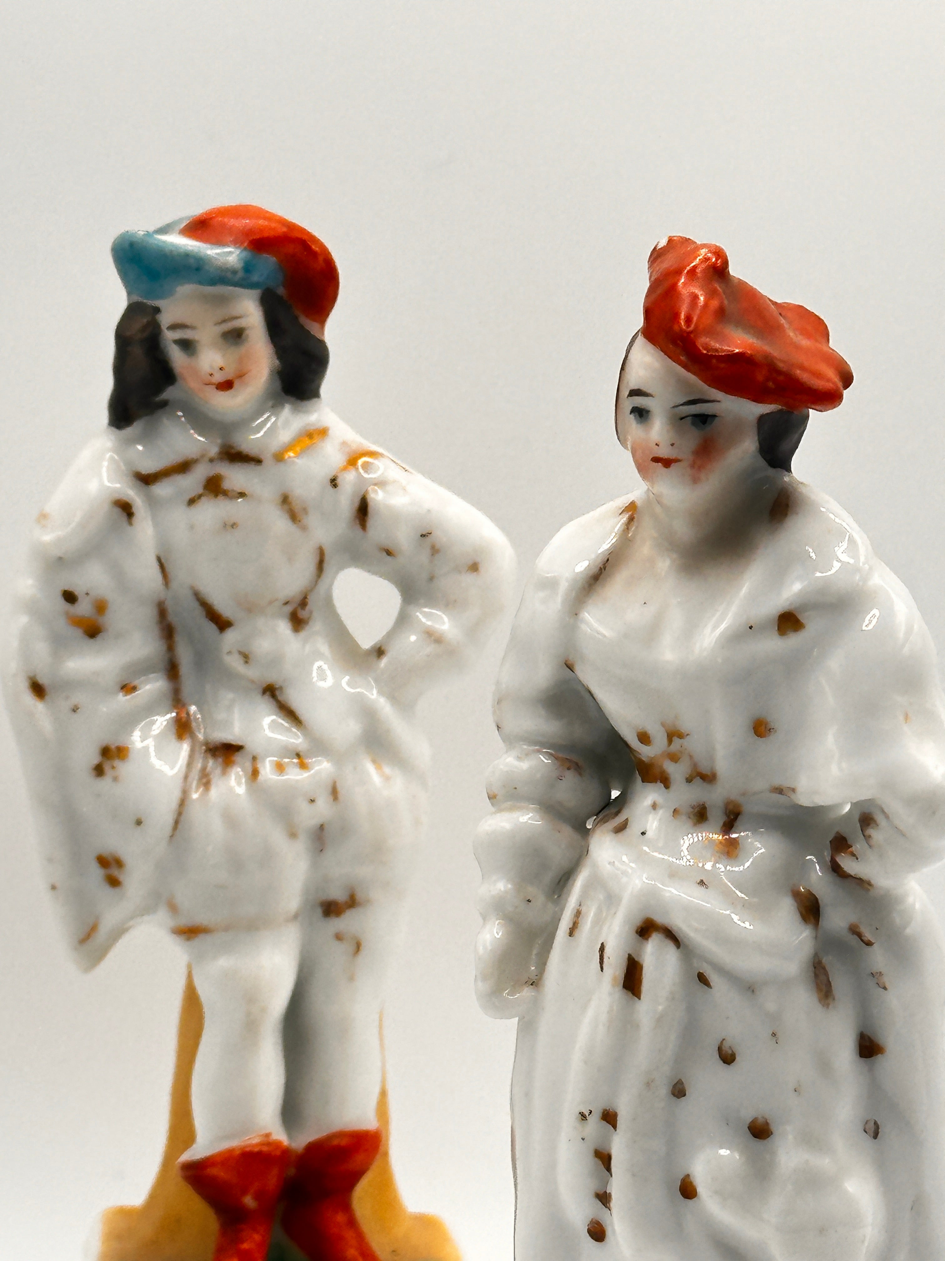 Vintage European Porcelain Figurine Set – Couple